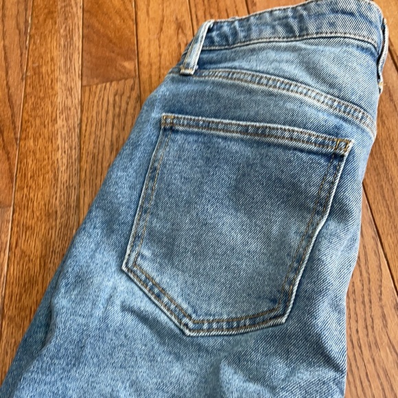 Nwot high waist mom jeans - Picture 5 of 5